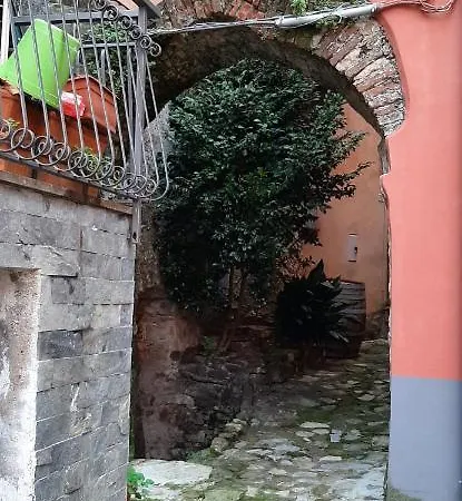 Apartment La Casa Di Eva Vezzano Ligure